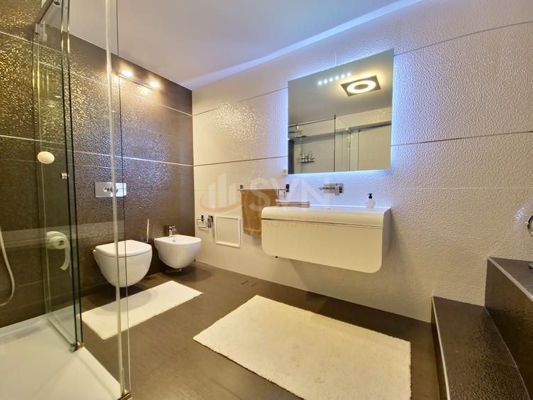 Casa, 8 camere Constanta/Faleza Nord