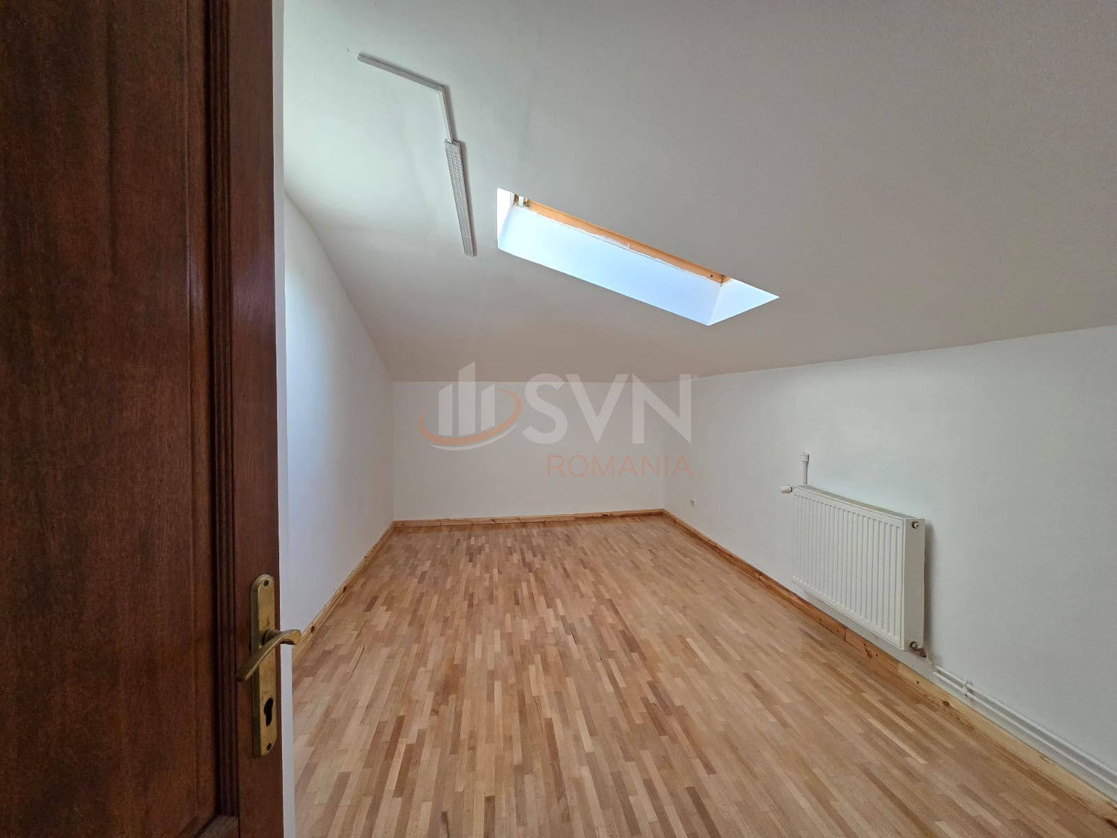 Casa, 8 camere Bucuresti/Piata Unirii (s3)