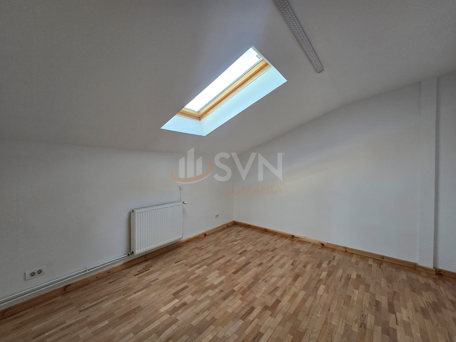 Casa, 8 camere Bucuresti/Piata Unirii (s3)