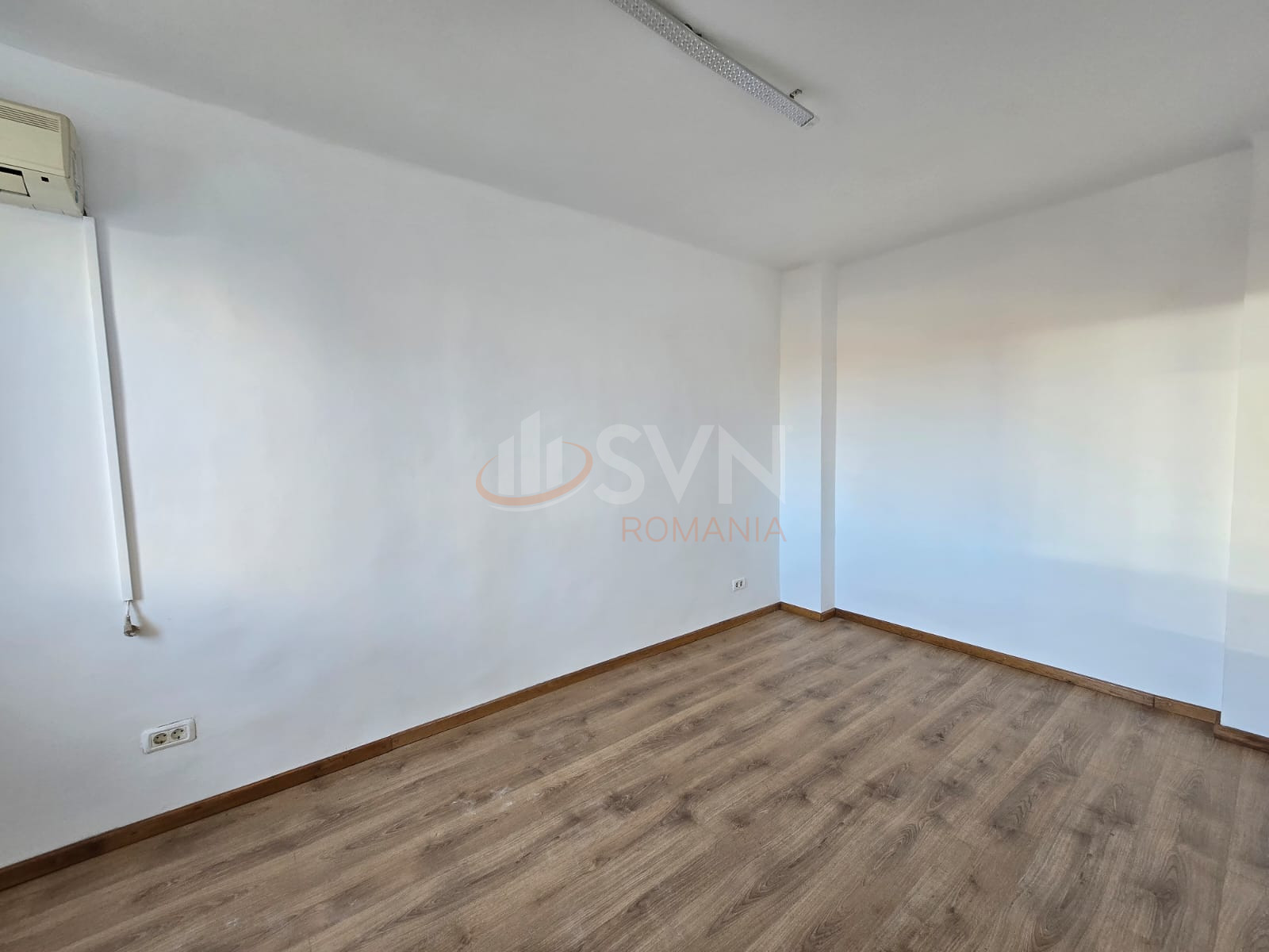 Casa, 8 camere Bucuresti/Piata Unirii (s3)