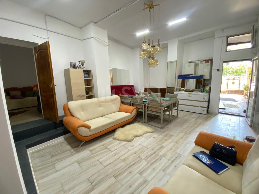 Casa, 8 camere Bucuresti/Dacia