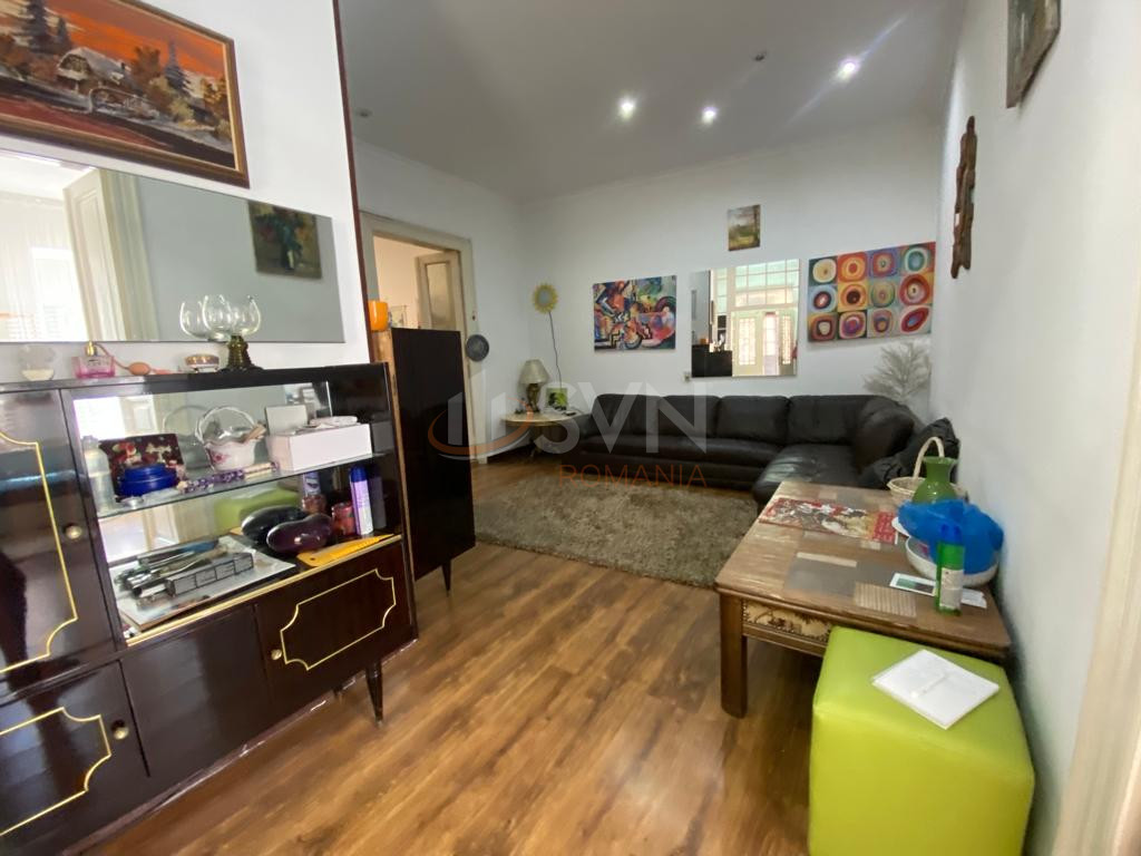 Casa, 8 camere Bucuresti/Dacia