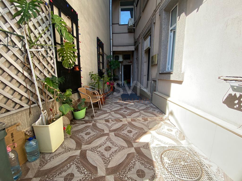 Casa, 8 camere Bucuresti/Dacia