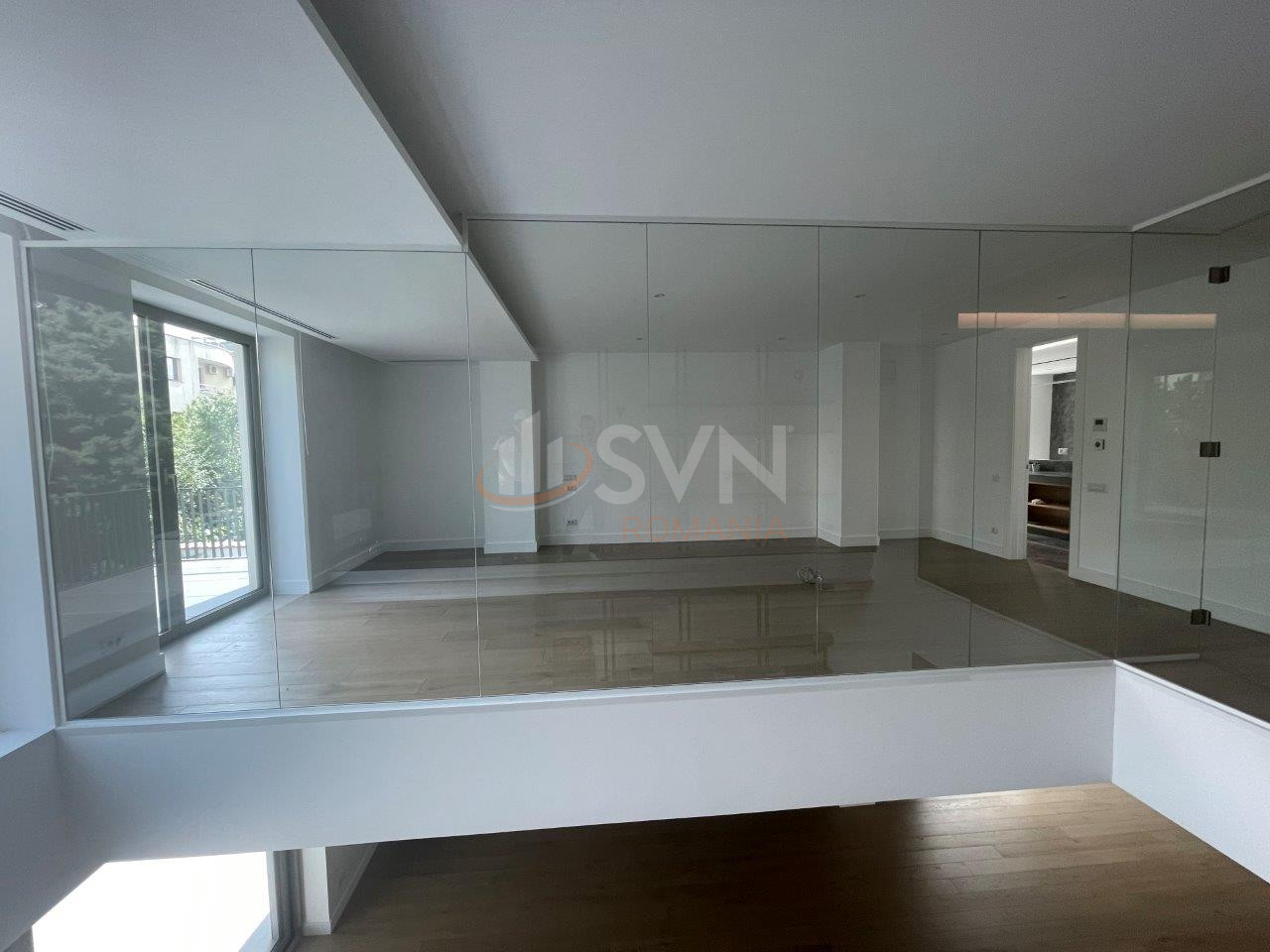 Casa, 8 camere Bucuresti/Domenii