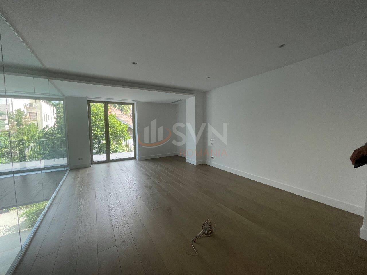 Casa, 8 camere Bucuresti/Domenii