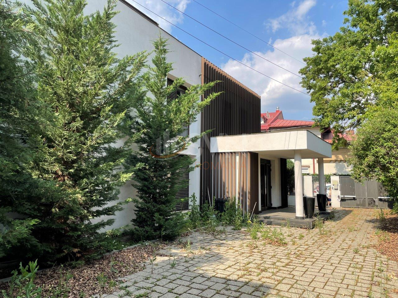 Casa, 8 camere Bucuresti/Vatra Luminoasa