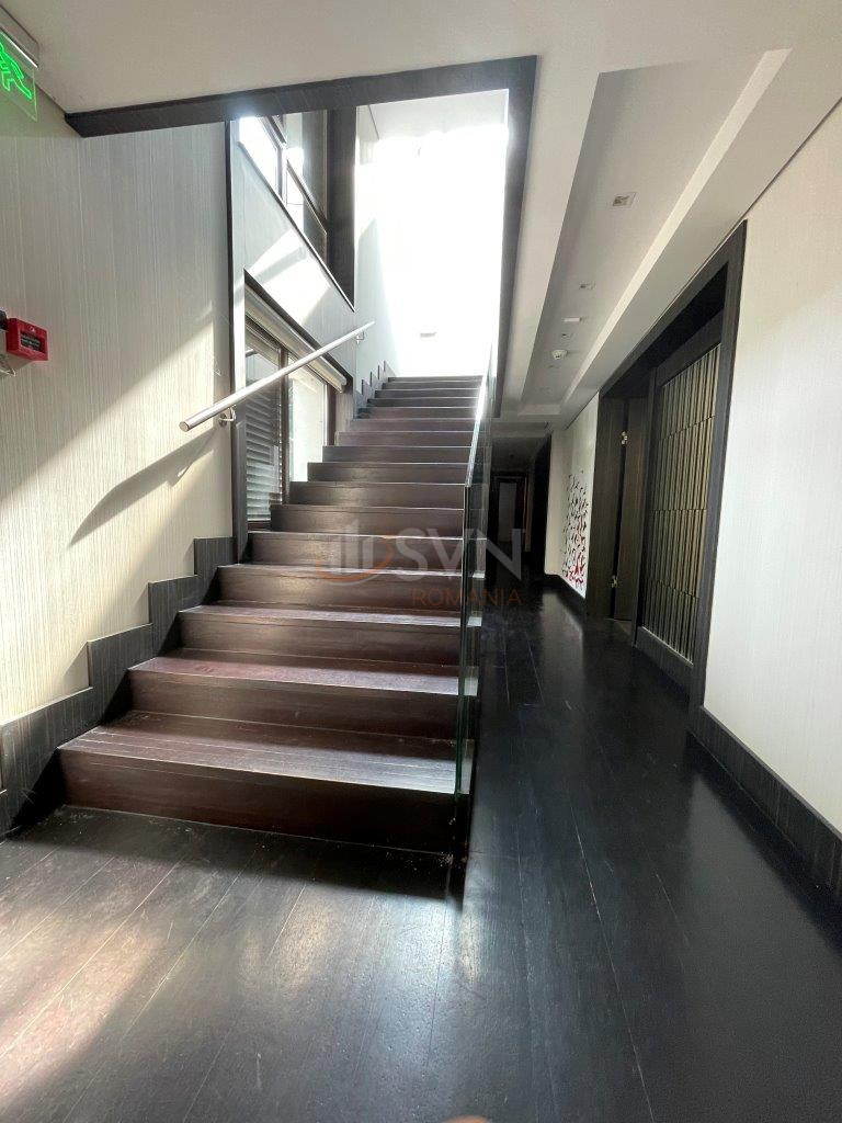 Casa, 8 camere Bucuresti/Vatra Luminoasa