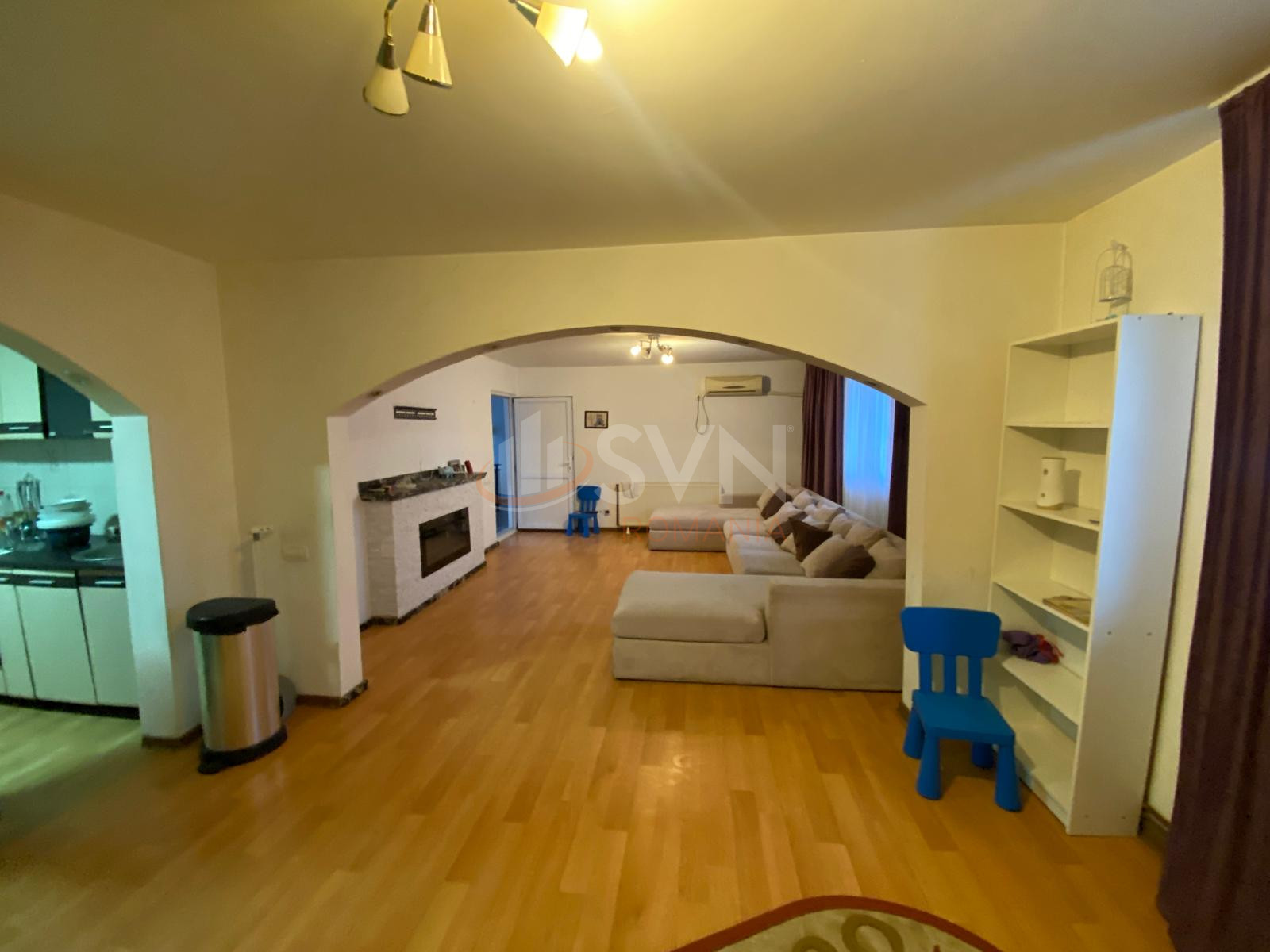 Casa, 8 camere Bucuresti/Giulesti