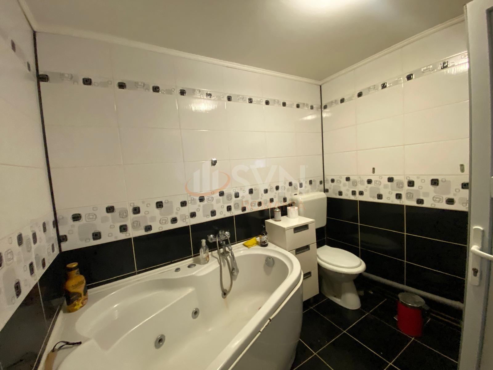 Casa, 8 camere Bucuresti/Giulesti