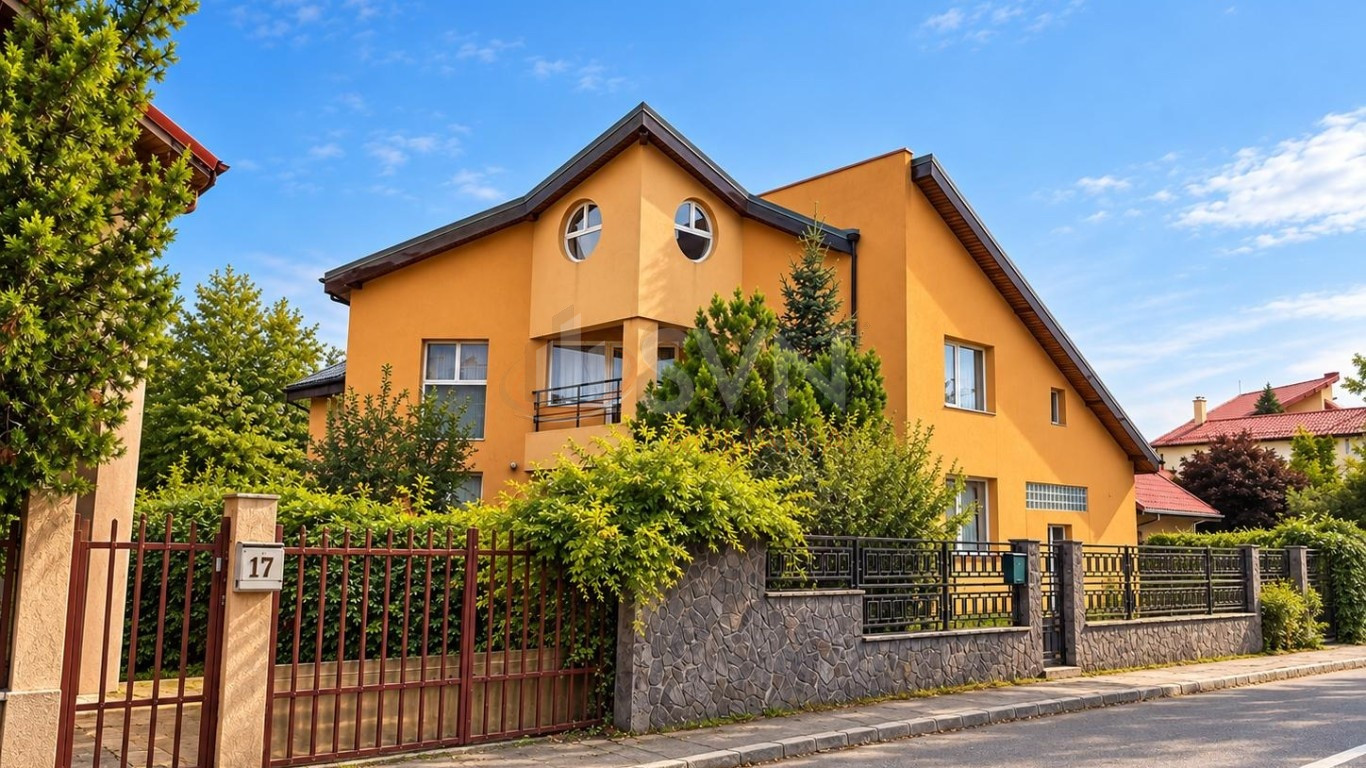 Casa, 8 camere Bucuresti/Lujerului