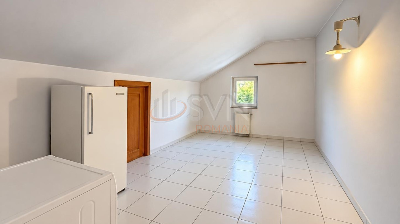 Casa, 8 camere Bucuresti/Lujerului