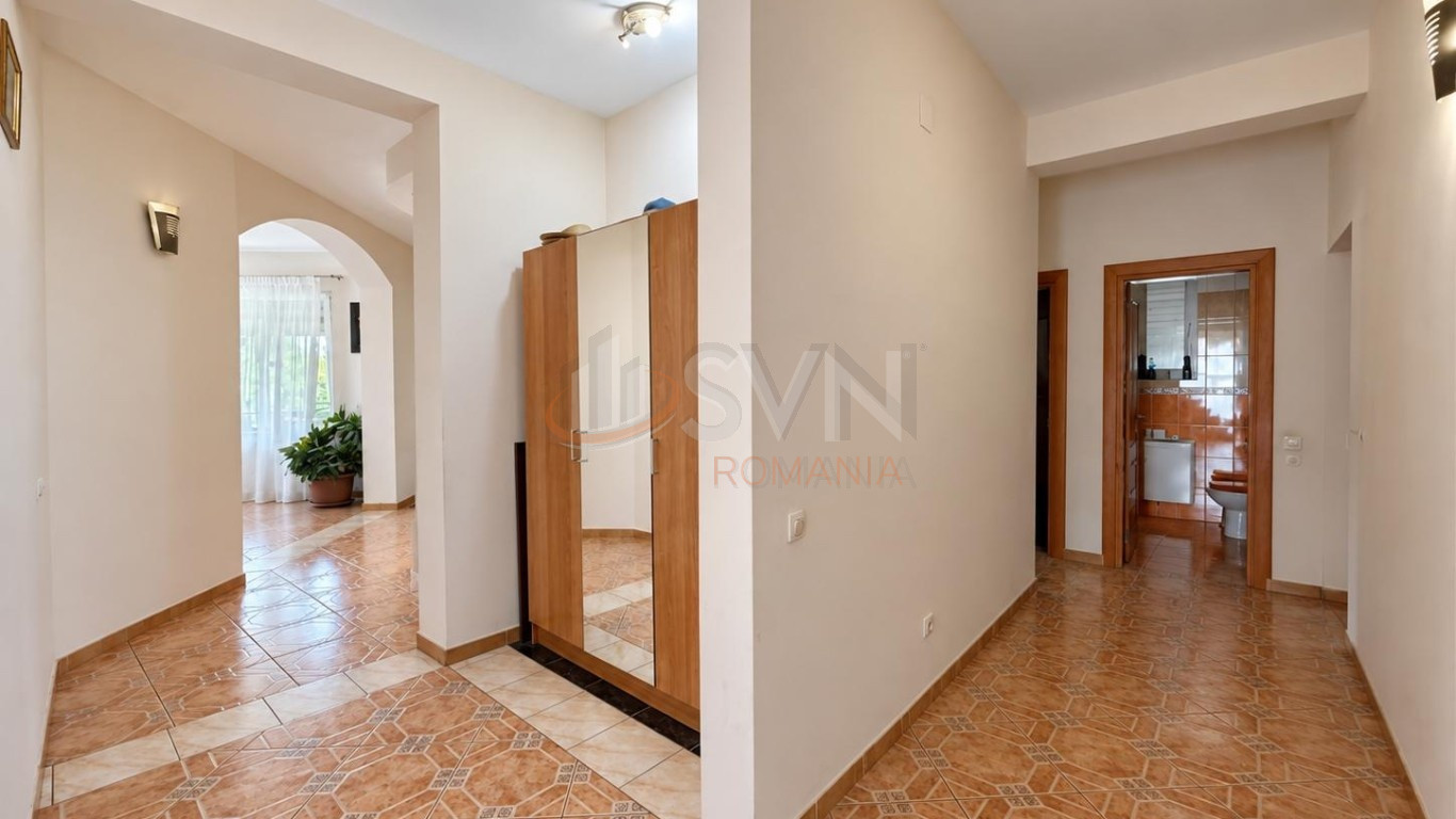 Casa, 8 camere Bucuresti/Lujerului