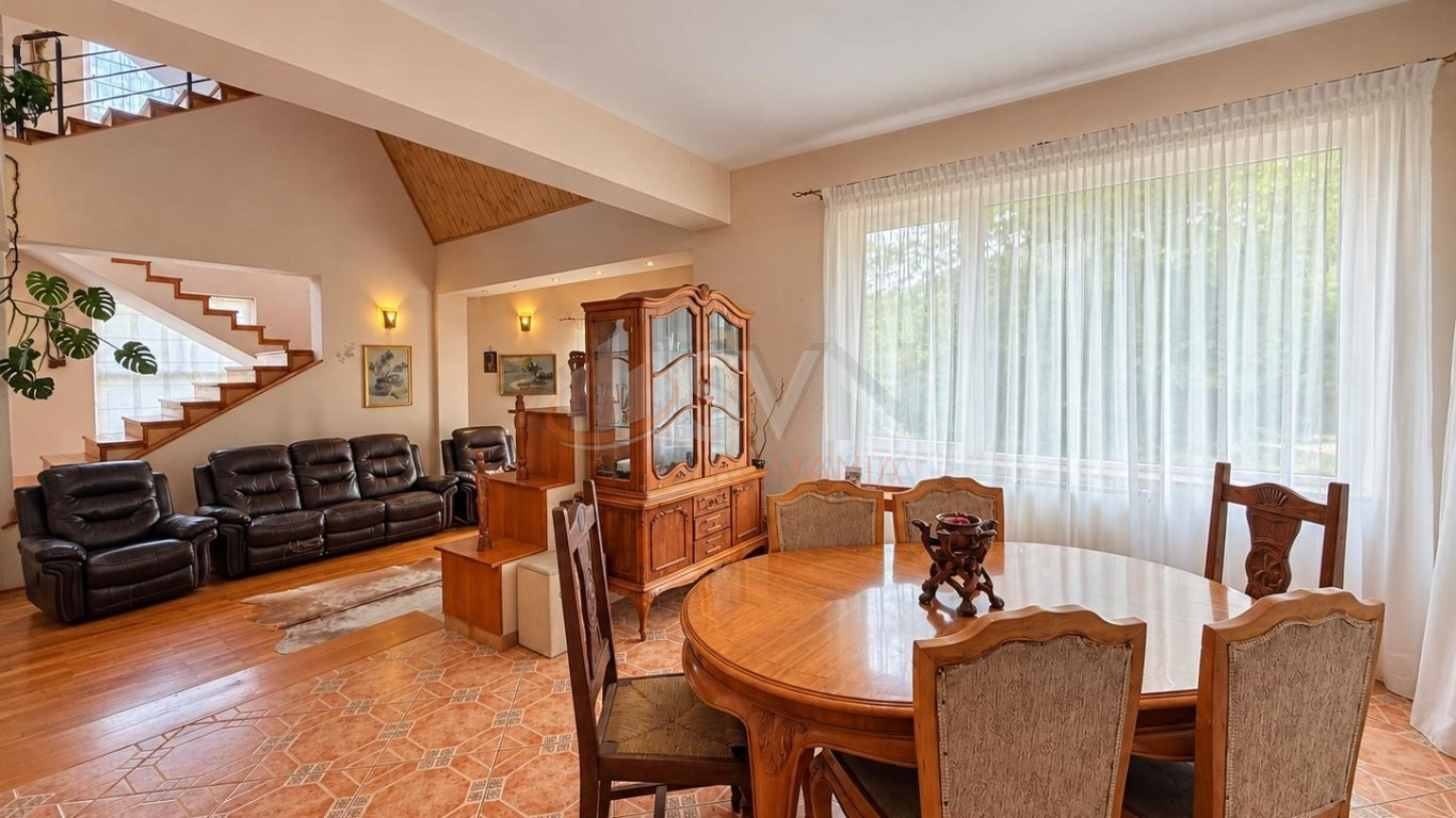 Casa, 8 camere Bucuresti/Lujerului
