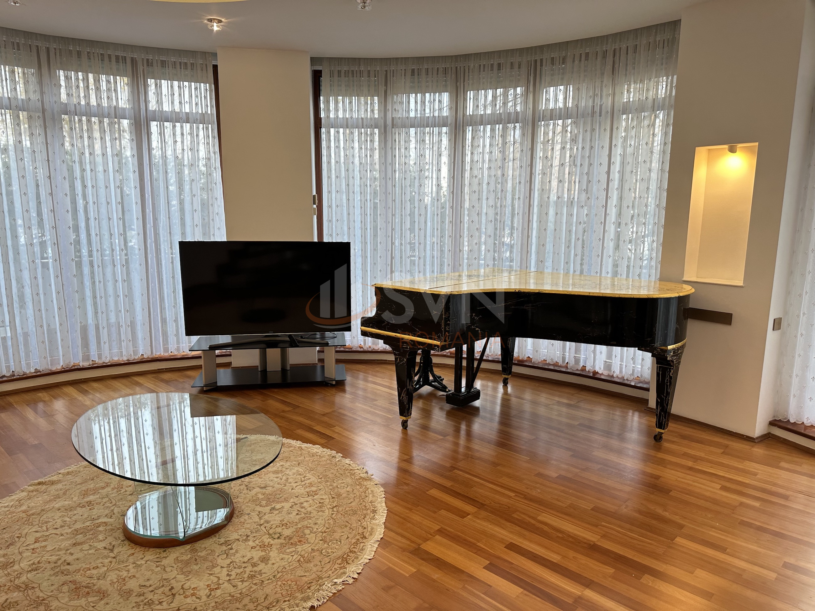 Casa, 8 camere Bucuresti/Primaverii