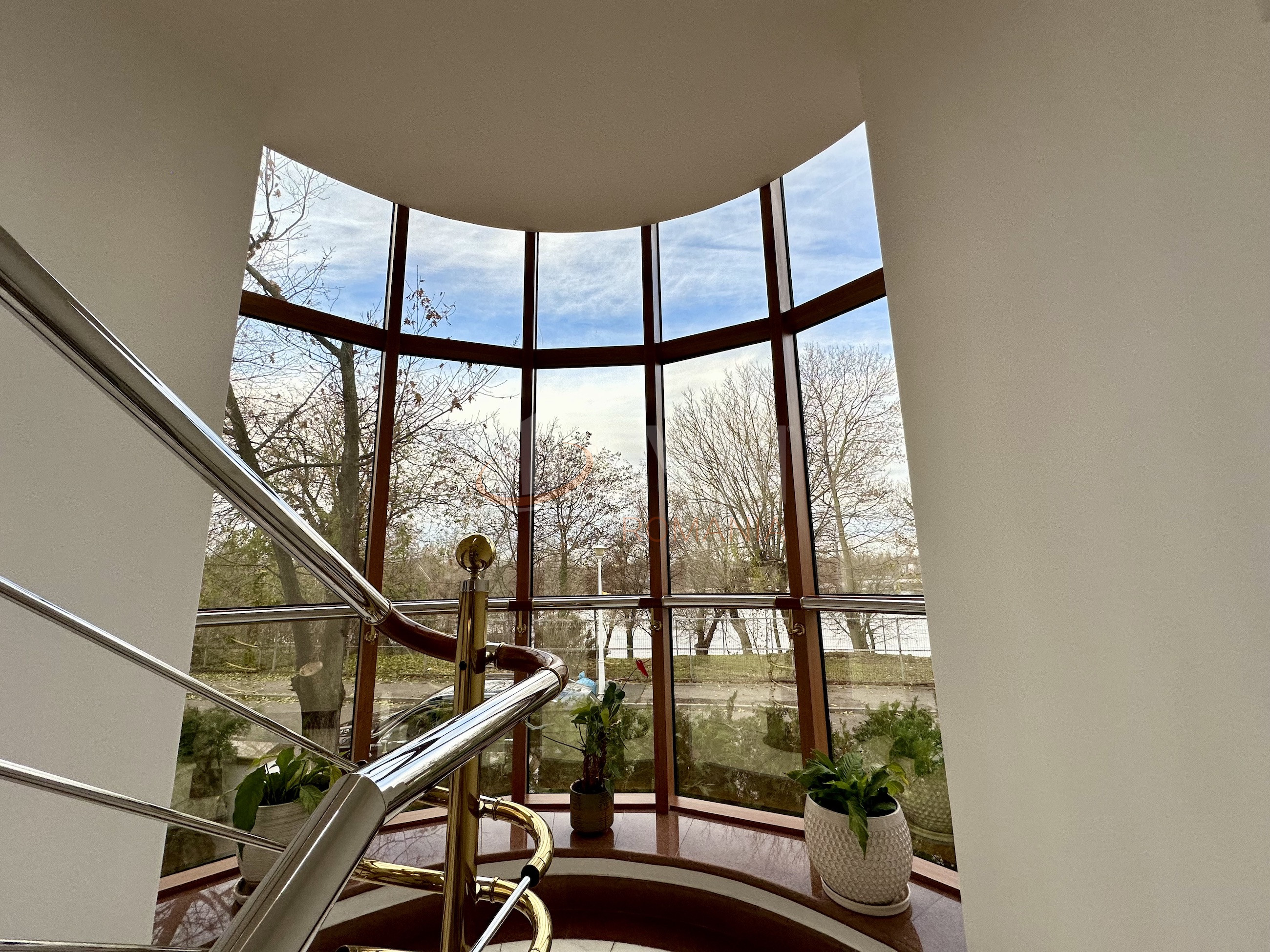 Casa, 8 camere Bucuresti/Primaverii