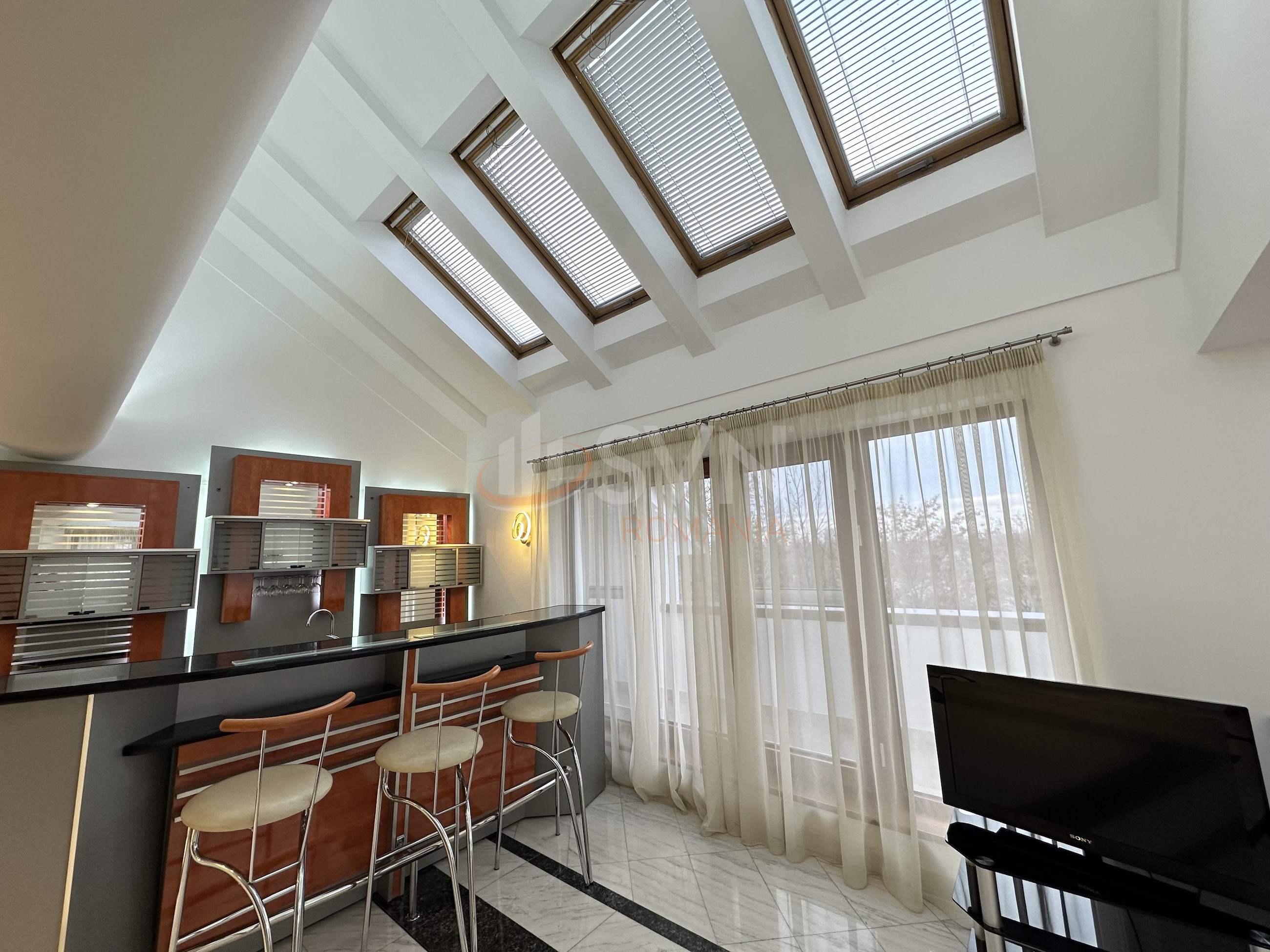 Casa, 8 camere Bucuresti/Primaverii