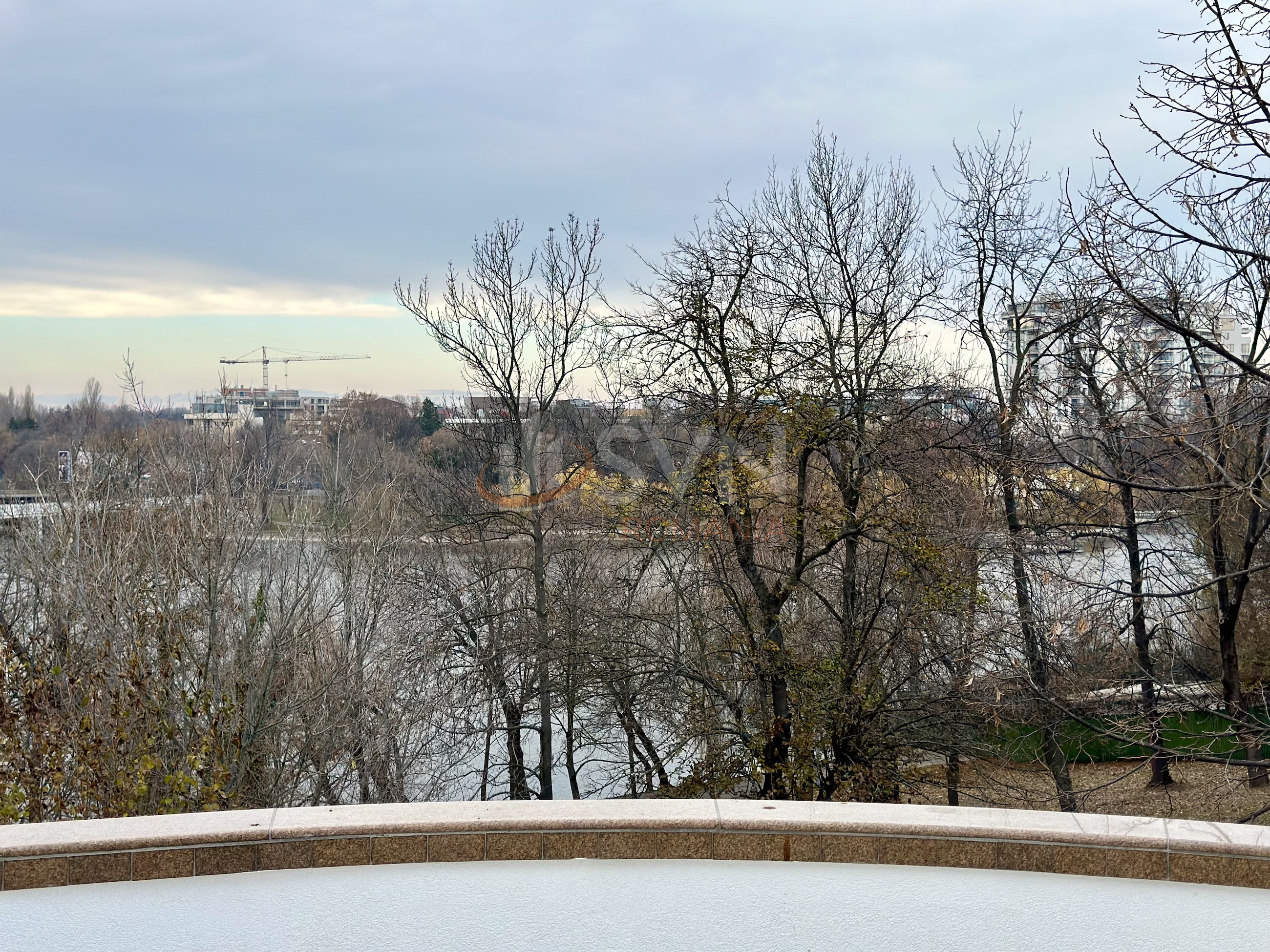 Casa, 8 camere Bucuresti/Primaverii