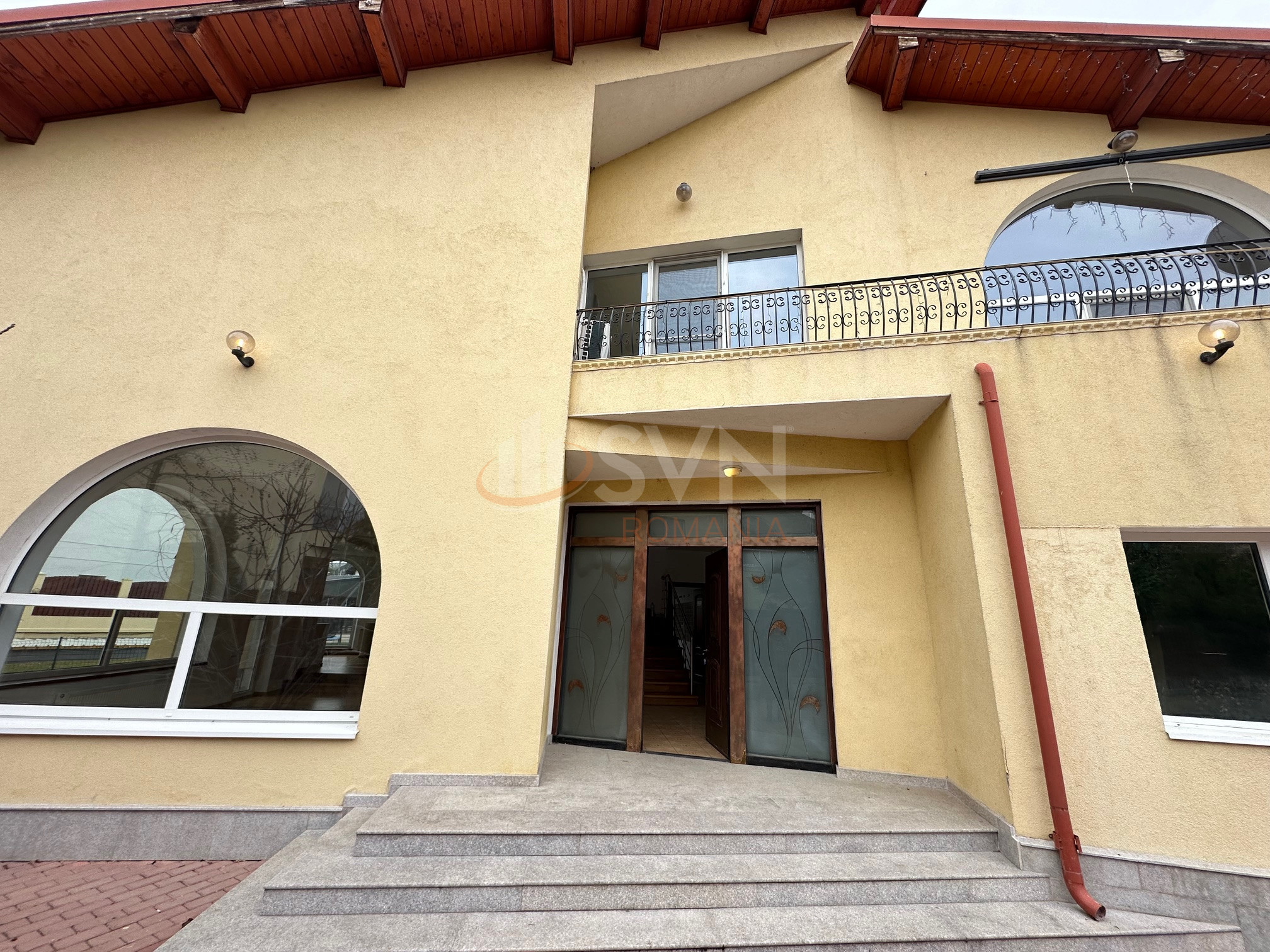 Casa, 8 camere Bucuresti/Iancu Nicolae
