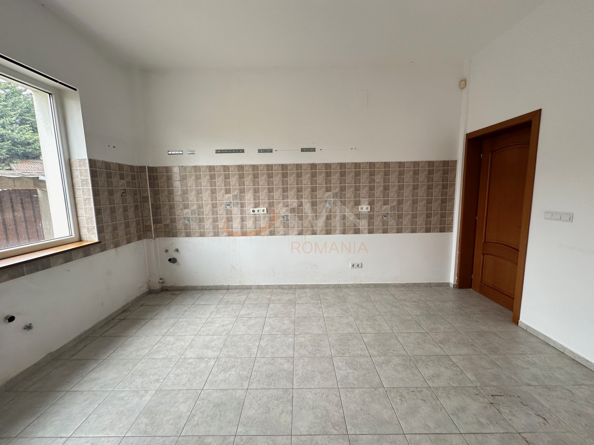 Casa, 8 camere Bucuresti/Iancu Nicolae