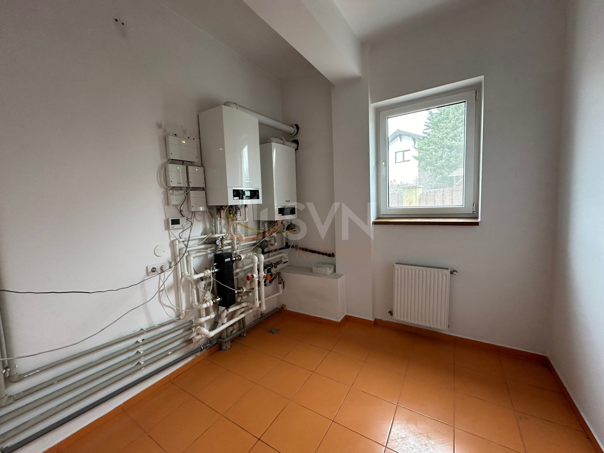 Casa, 8 camere Bucuresti/Iancu Nicolae
