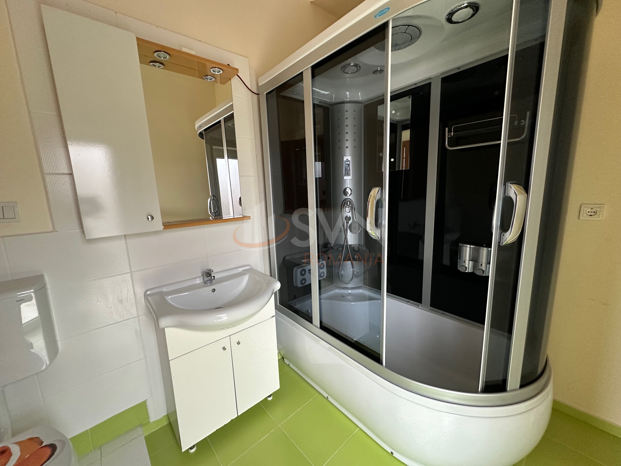 Casa, 8 camere Bucuresti/Iancu Nicolae
