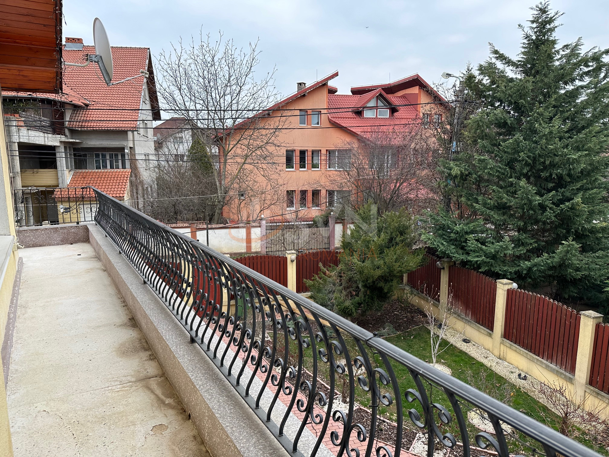Casa, 8 camere Bucuresti/Iancu Nicolae