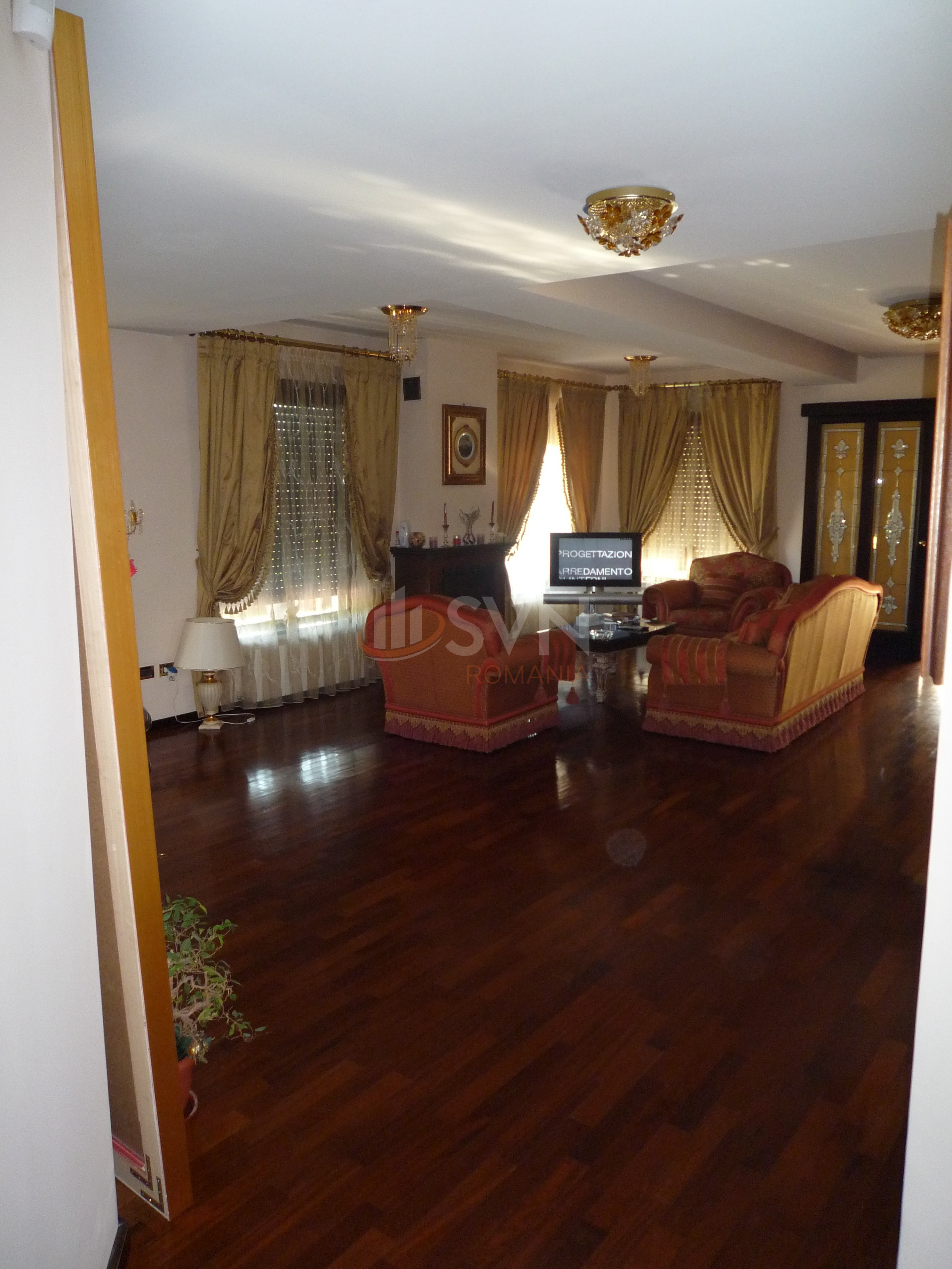 Casa, 8 camere Bucuresti/Pipera