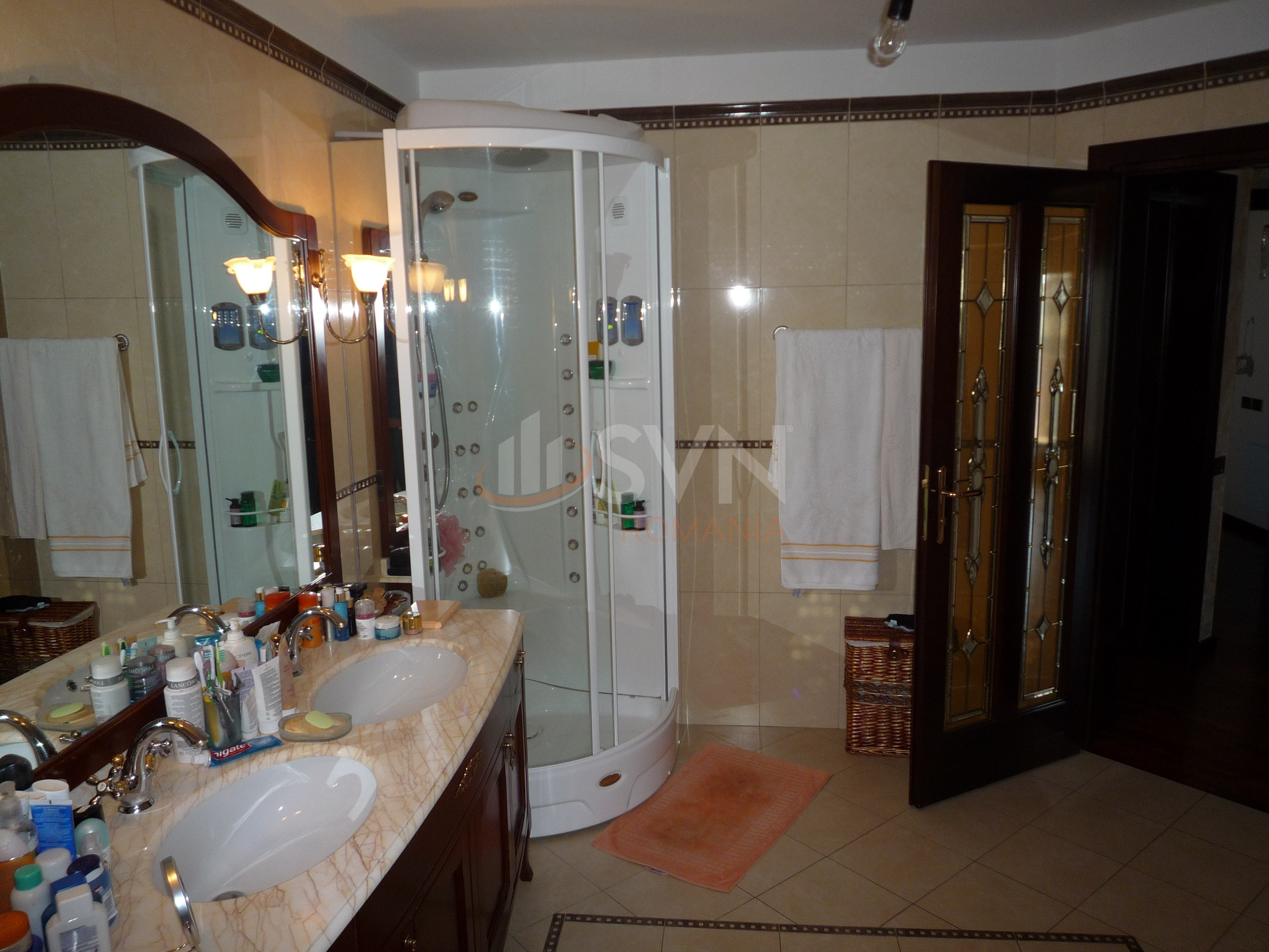 Casa, 8 camere Bucuresti/Pipera