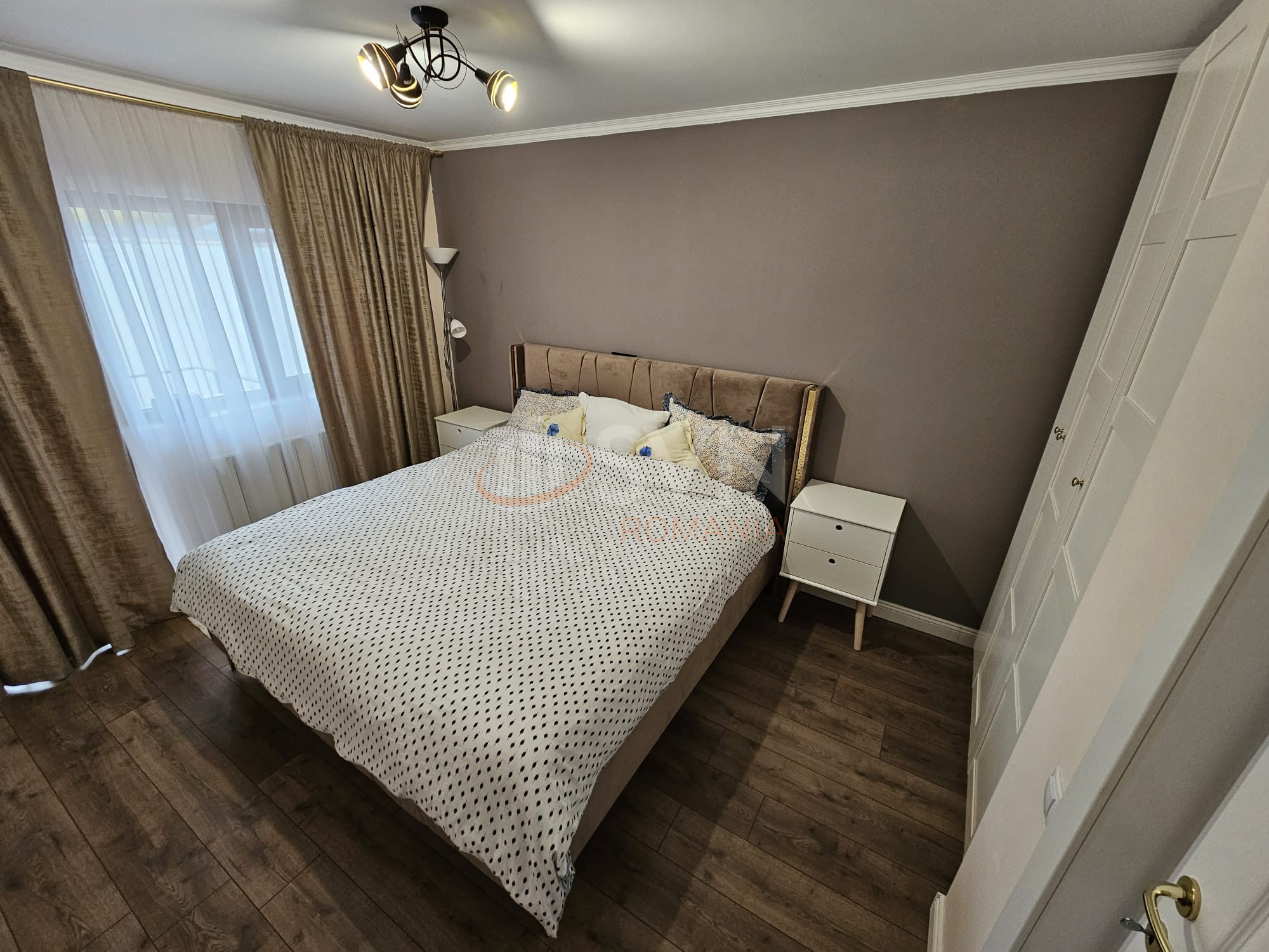 Casa, 8 camere Bucuresti/Sisesti