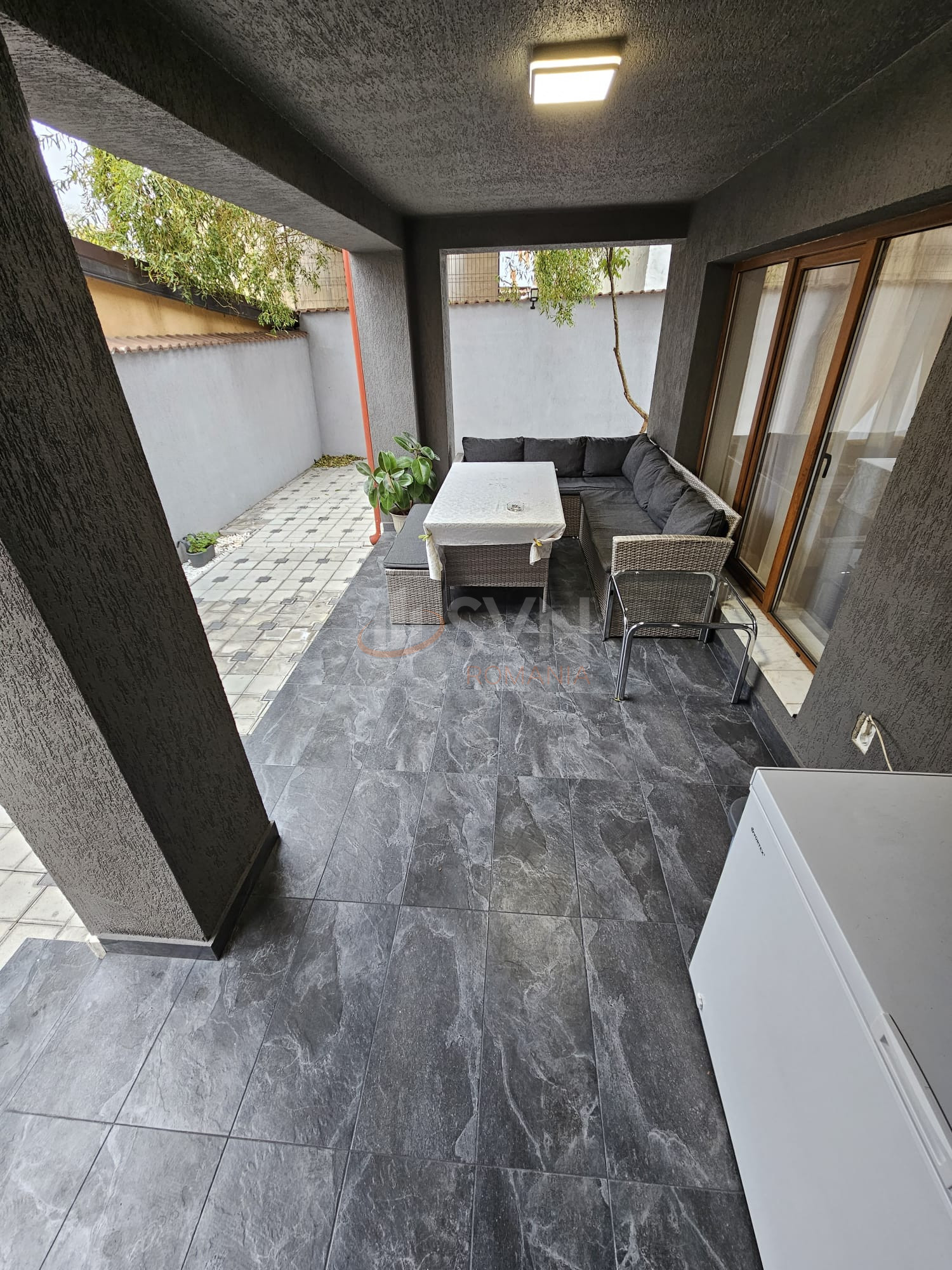 Casa, 8 camere Bucuresti/Sisesti