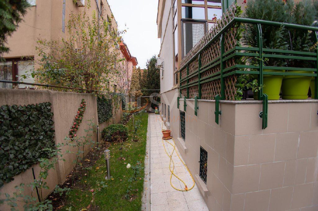 Casa, 8 camere Bucuresti/Cotroceni