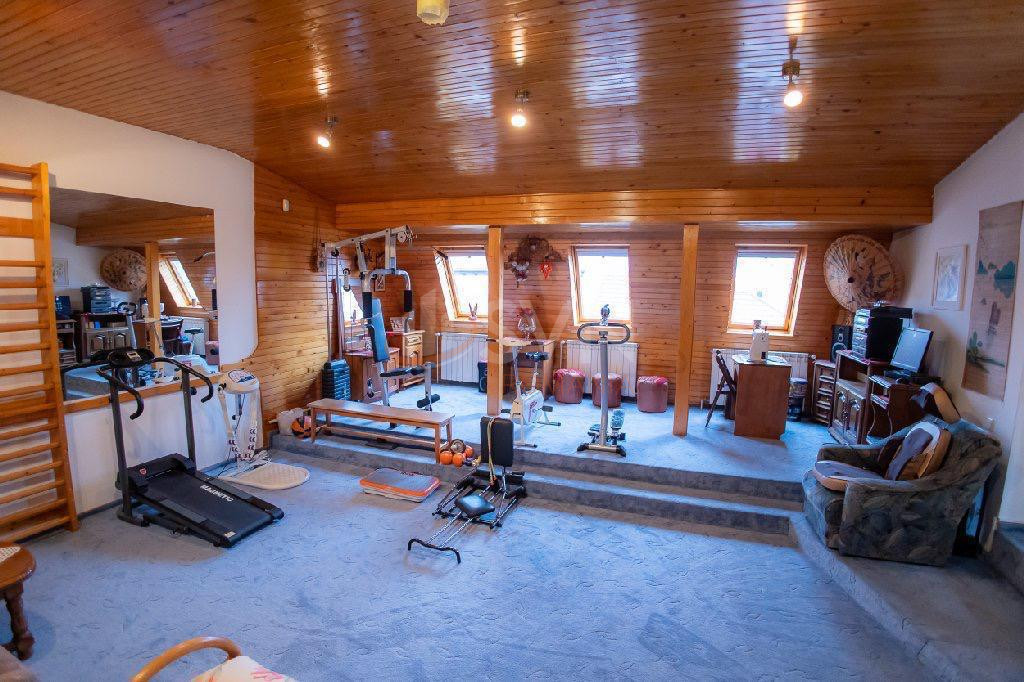 Casa, 8 camere Bucuresti/Cotroceni