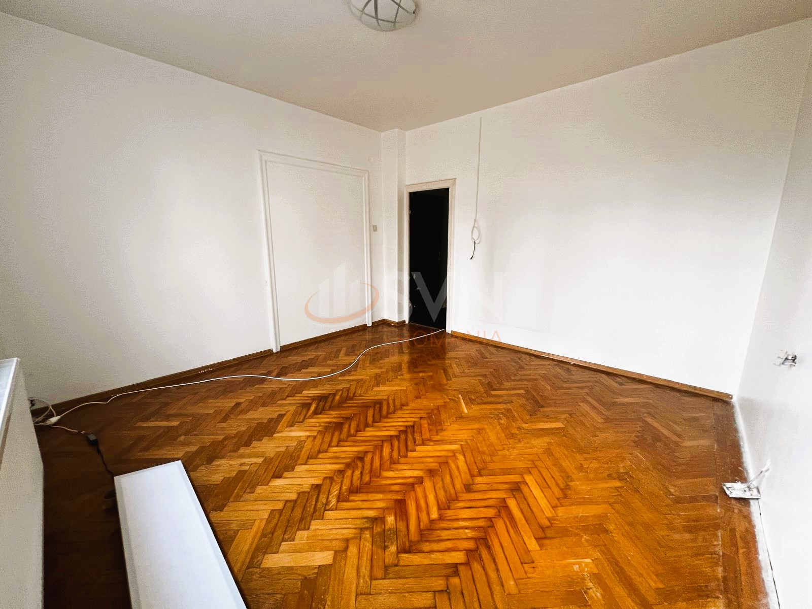 Casa, 8 camere Bucuresti/Domenii