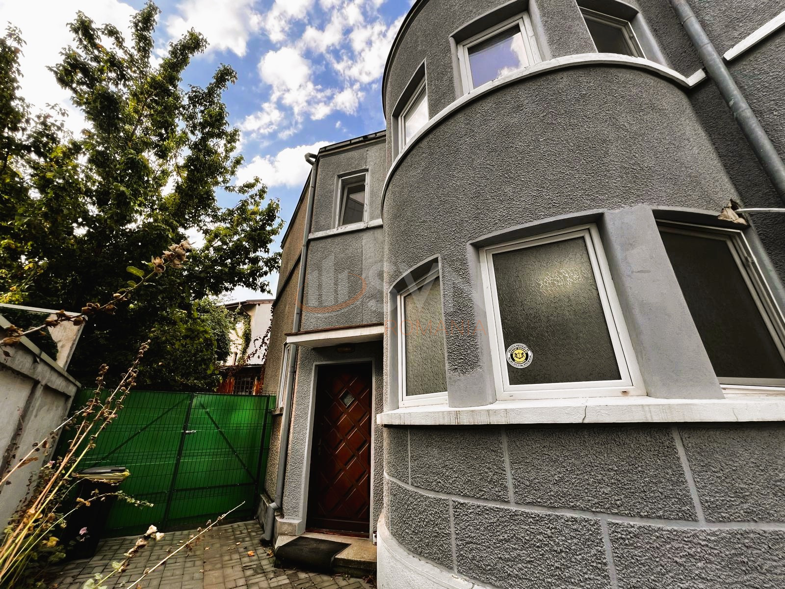 Casa, 8 camere Bucuresti/Domenii