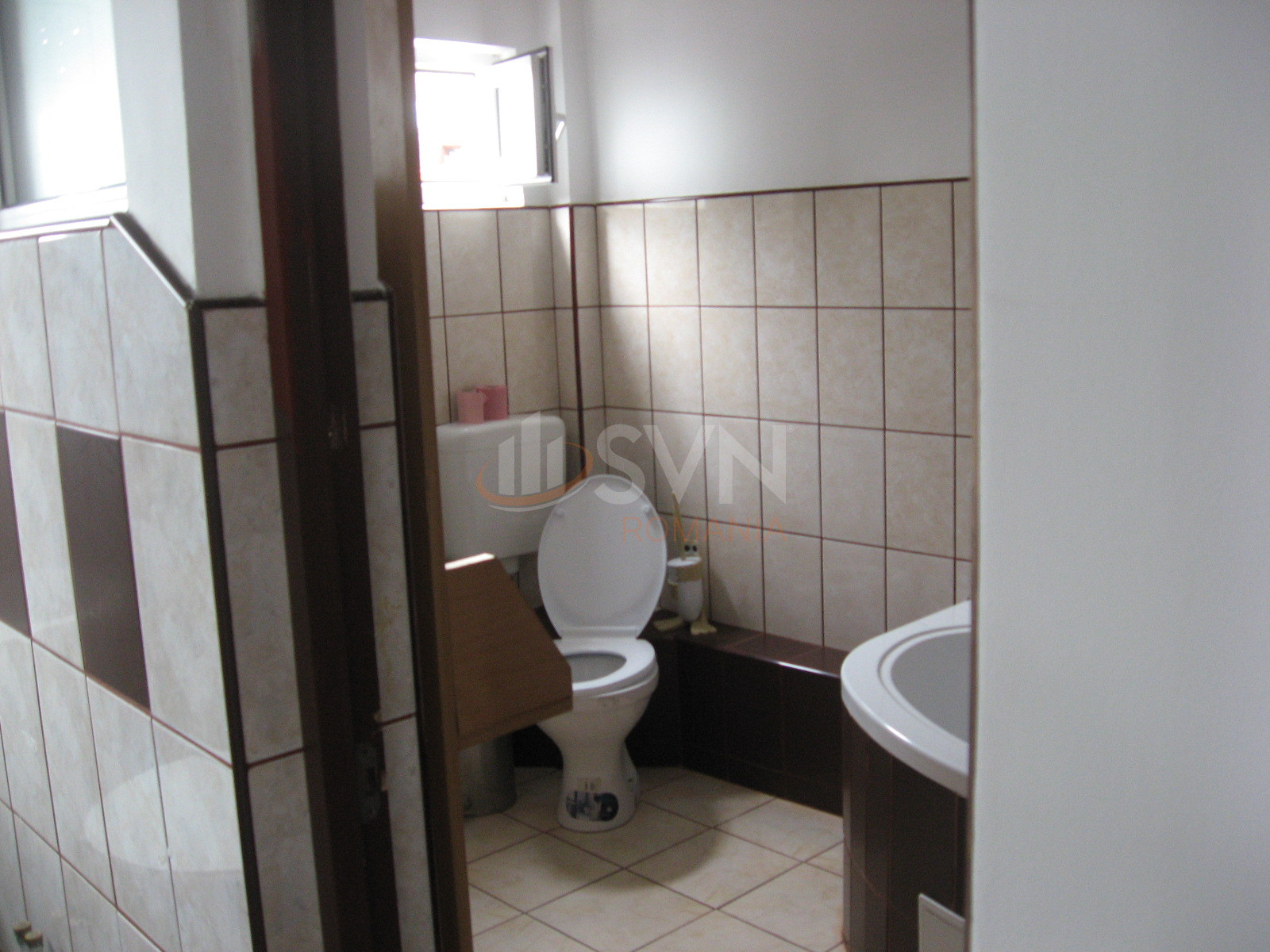 Casa, 8 camere Bucuresti/Calea Calarasilor