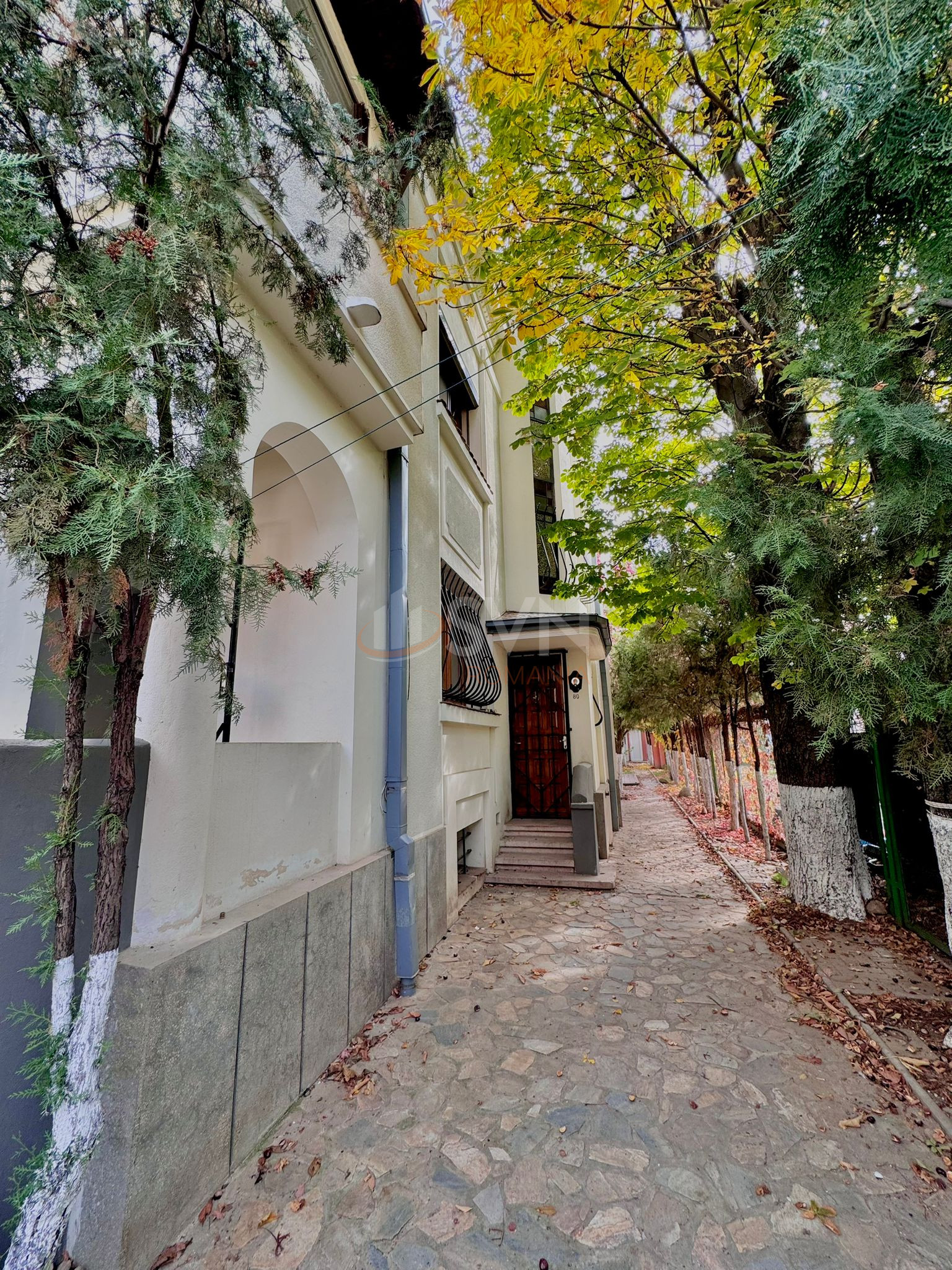 Casa, 8 camere Bucuresti/1 Mai