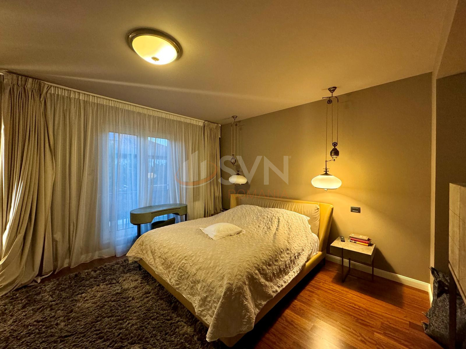 Casa, 8 camere Bucuresti/Iancu Nicolae