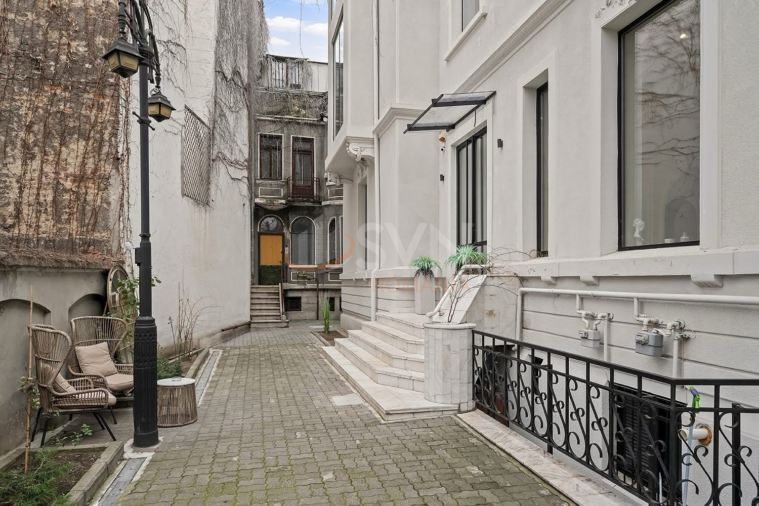 Casa, 8 camere Bucuresti/Armeneasca