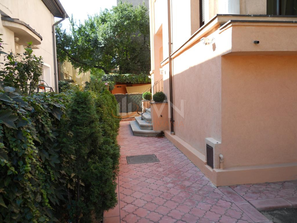 Casa, 9 camere Bucuresti/Dorobanti