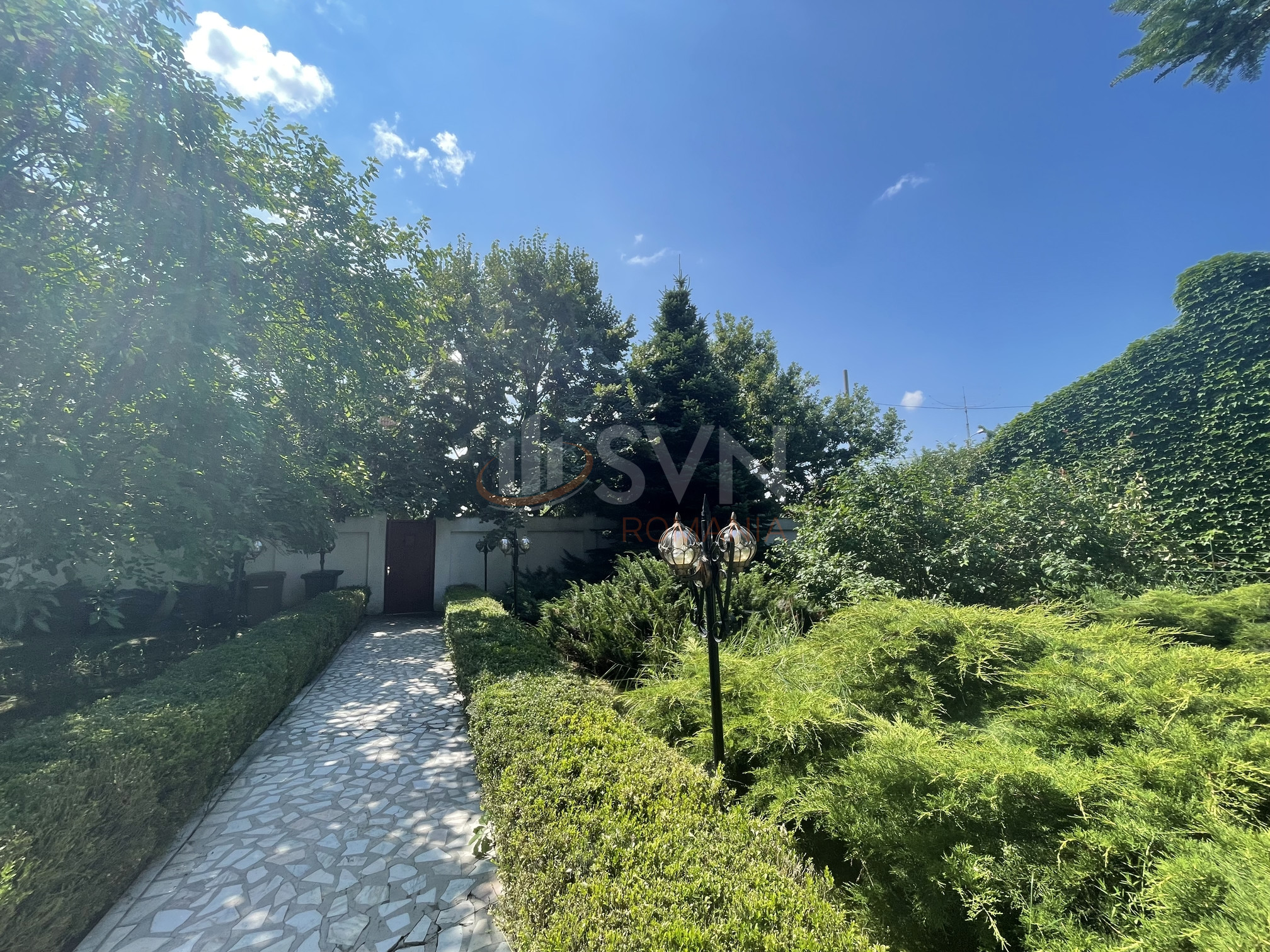 Casa, 9 camere Bucuresti/Bucurestii Noi