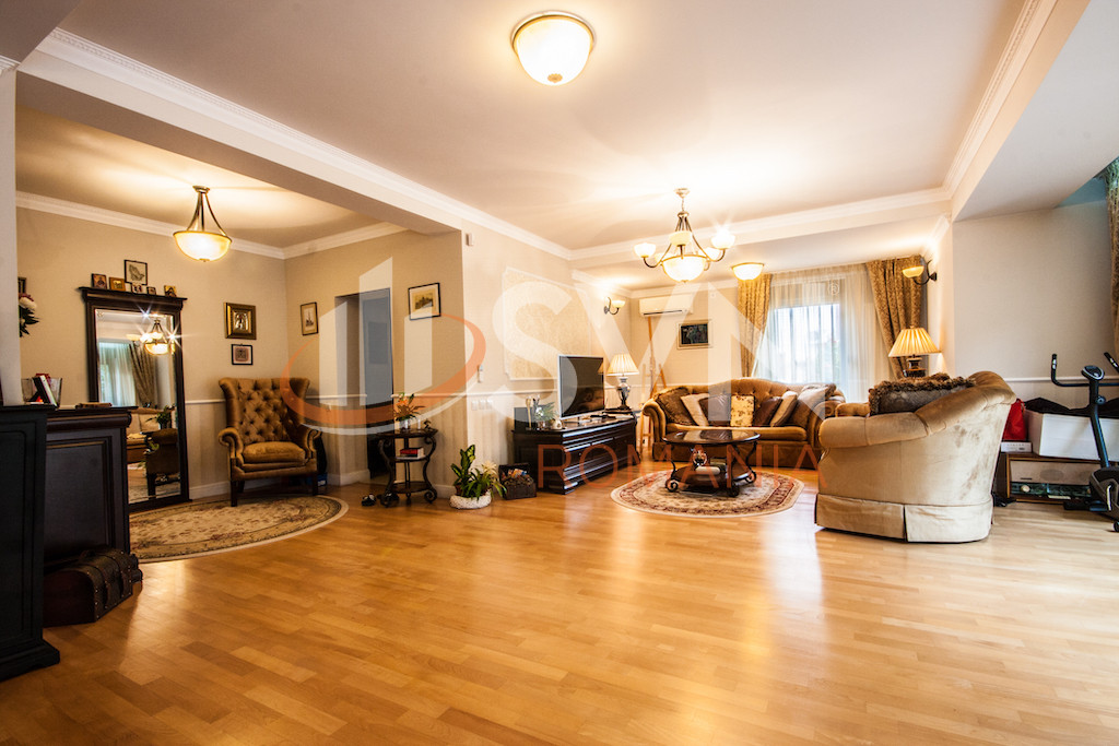 Casa, 9 camere Bucuresti/Pipera