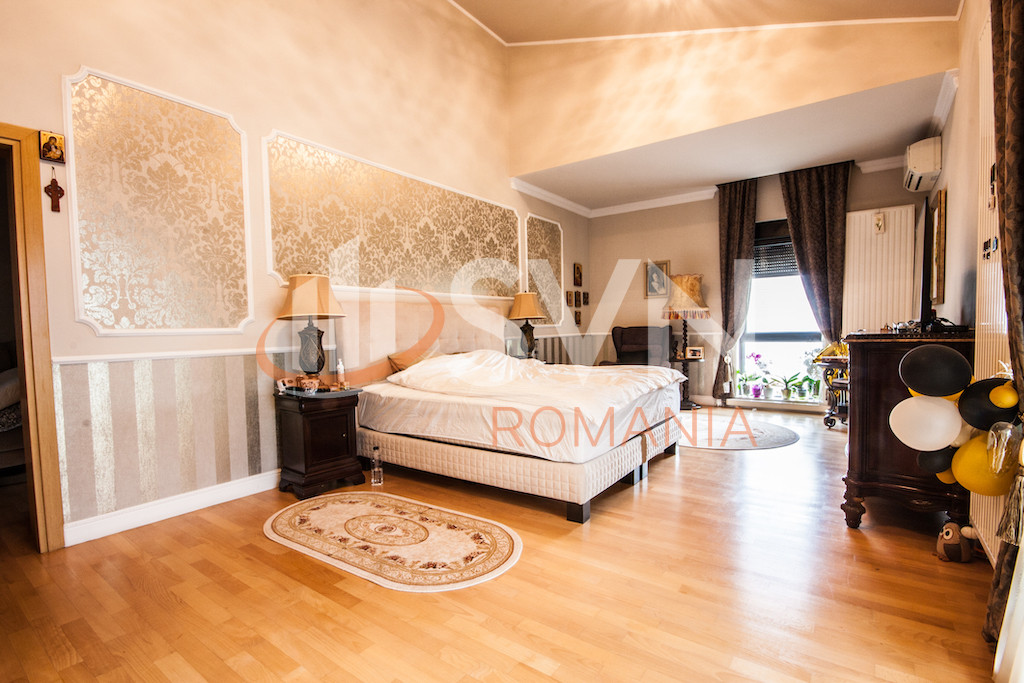 Casa, 9 camere Bucuresti/Pipera