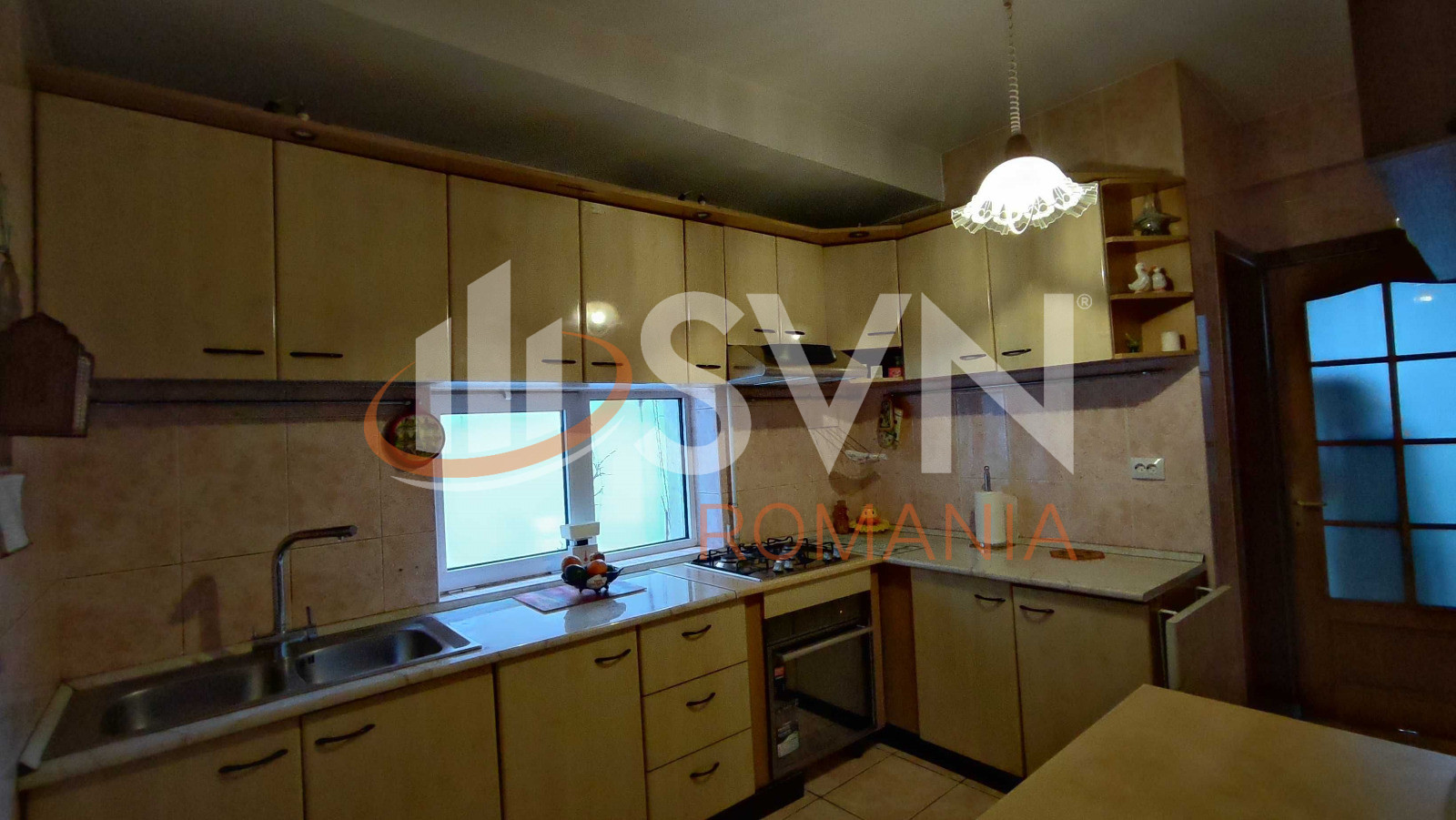 Casa, 9 camere Bucuresti/Vatra Luminoasa
