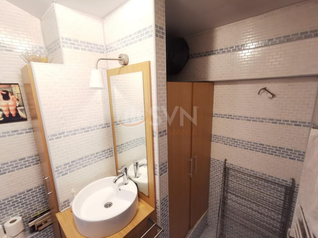 Casa, 9 camere Bucuresti/Parcul Carol