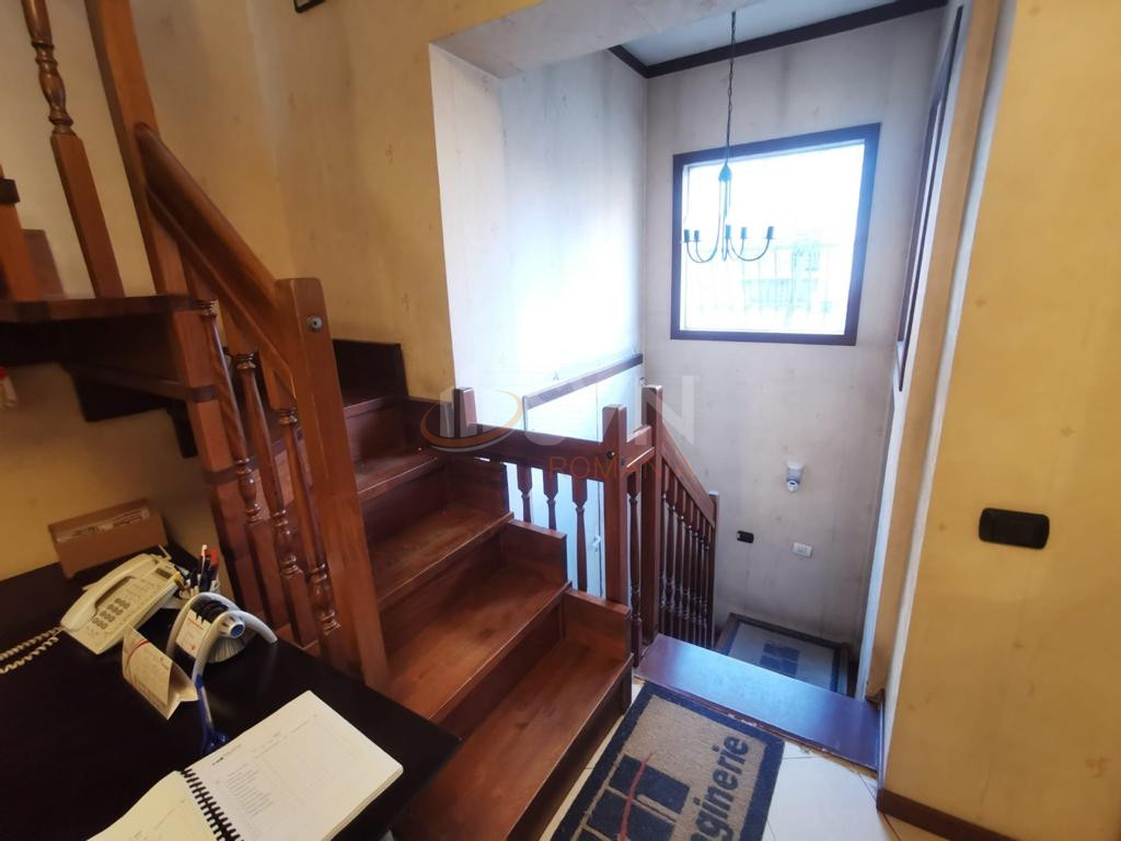 Casa, 9 camere Bucuresti/Parcul Carol