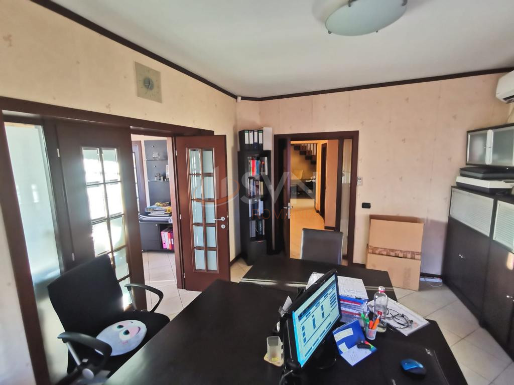 Casa, 9 camere Bucuresti/Parcul Carol