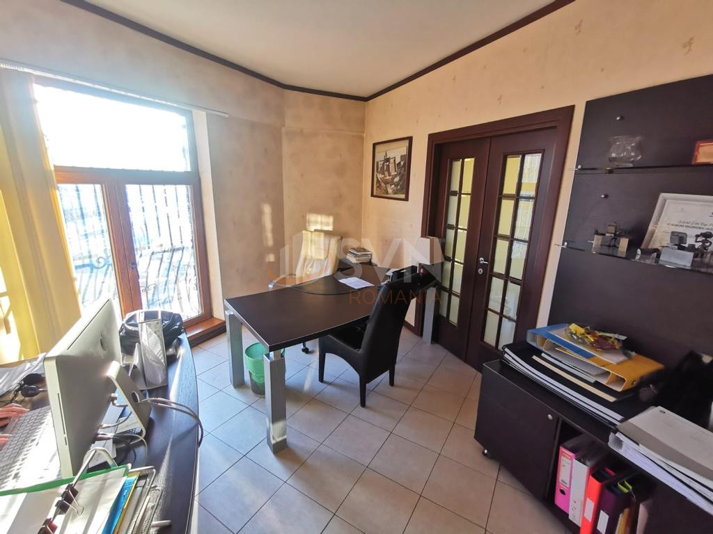 Casa, 9 camere Bucuresti/Parcul Carol
