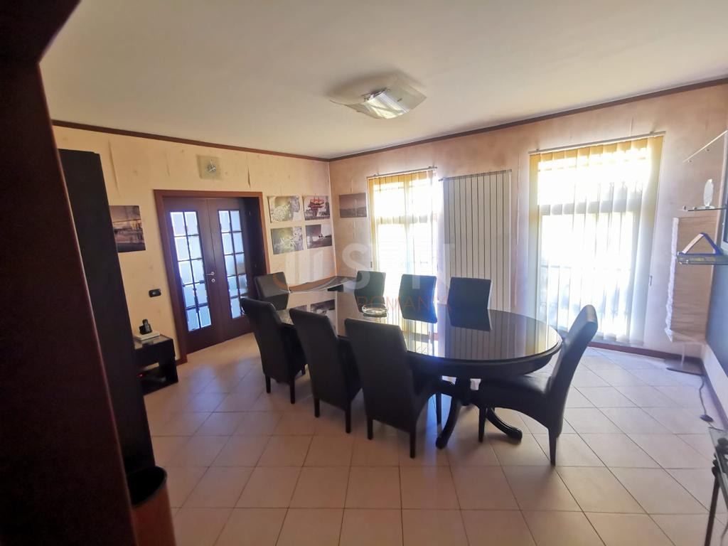 Casa, 9 camere Bucuresti/Parcul Carol