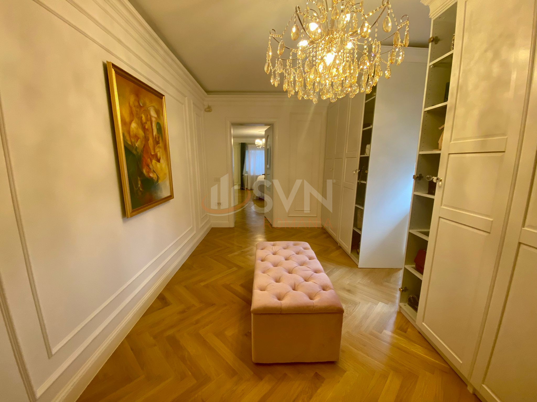 Casa, 9 camere Bucuresti/1 Mai