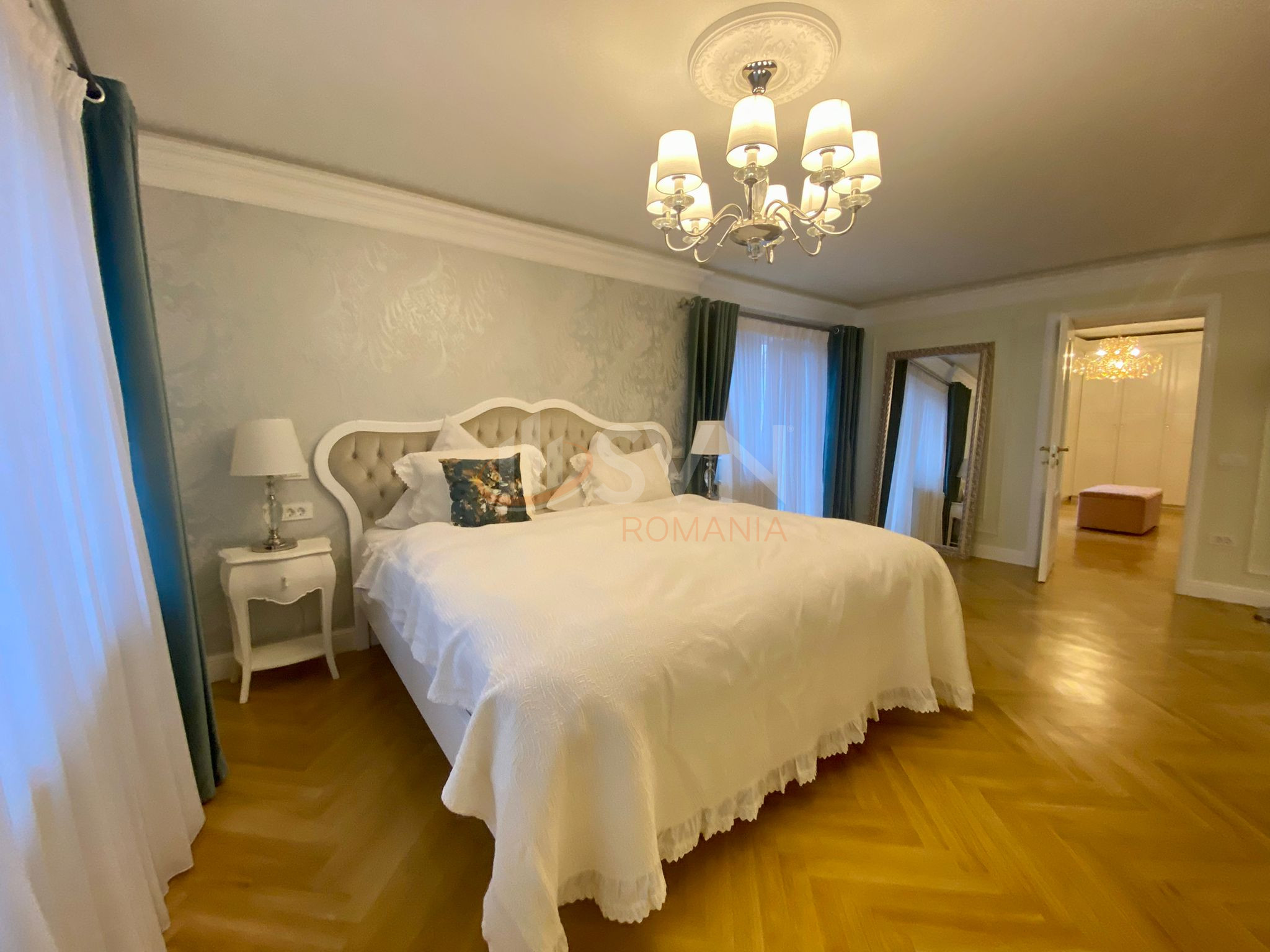 Casa, 9 camere Bucuresti/1 Mai